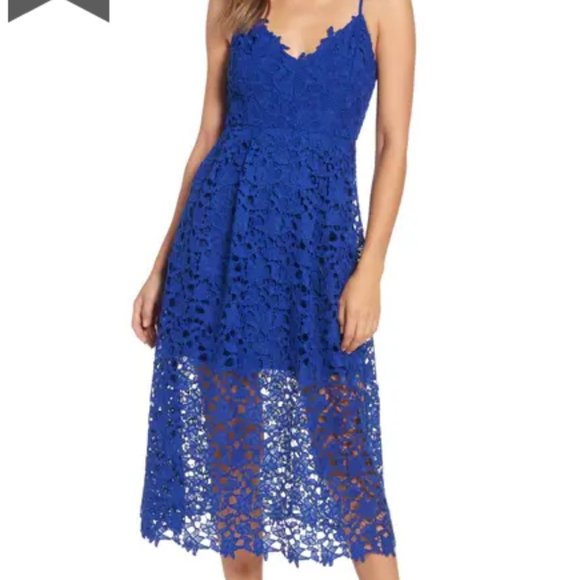 Astr Dresses & Skirts - Self Portrait Inspired Lace Dress